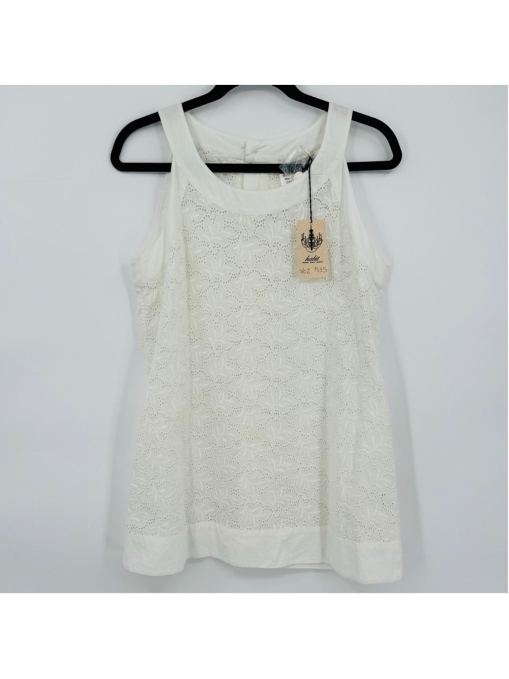 Virginie Castaway Louisy White Eyelet Tank Top M Button Back